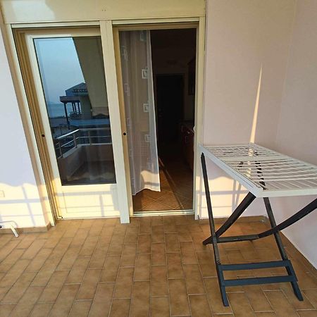 אוריקום Alti Holiday Apartments One מראה חיצוני תמונה
